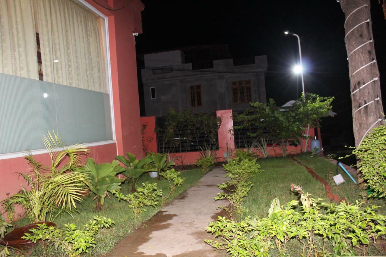Hotel Law Ka Thit Sar New Bagan Exteriér fotografie