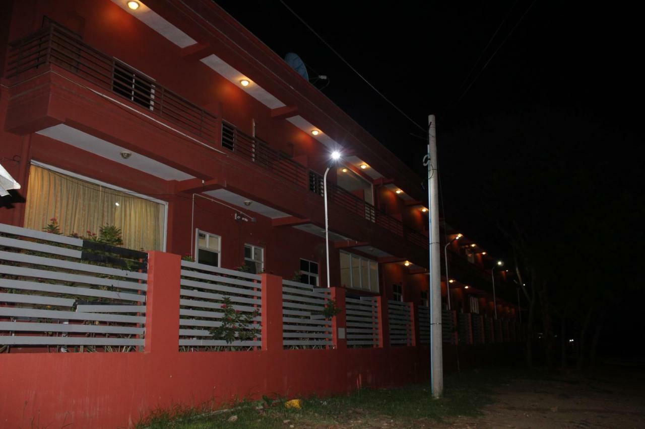 Hotel Law Ka Thit Sar New Bagan Exteriér fotografie